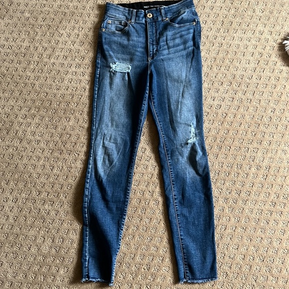 INC Sculpted Denim High Rise Skinny Jean - Picture 6 of 9